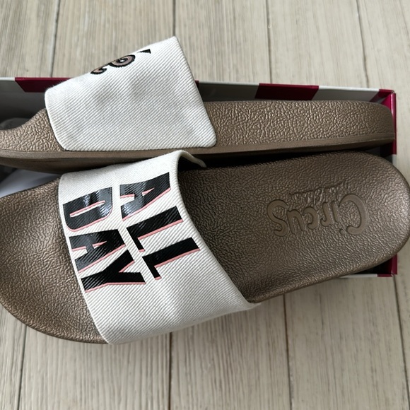 Sam Edelman Rose All Day Comfy Slides Circus by SE Pre-loved See all pictures - Picture 2 of 9